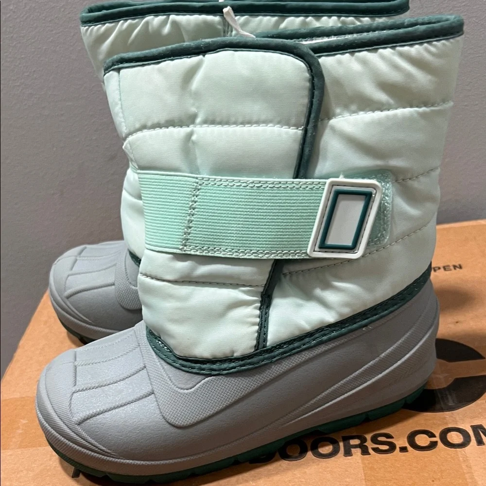 Kids' Gray and Green Snow Boots